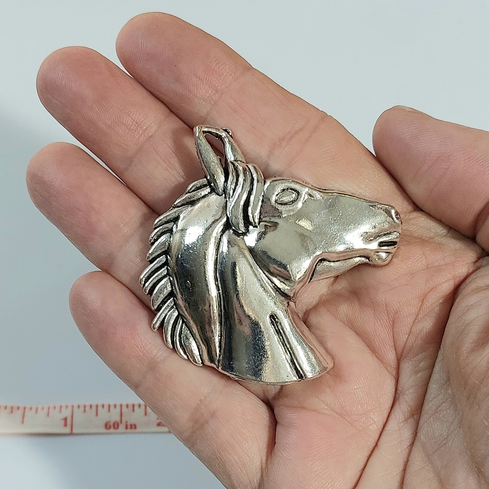 Large Silver Horse Necklace Pendant - Picture 4 of 4